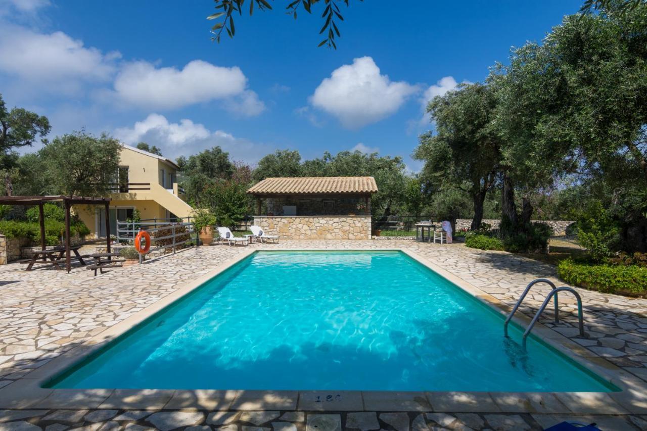 Villa Elaia Suites & Apartments No.4 Gaios Exterior photo
